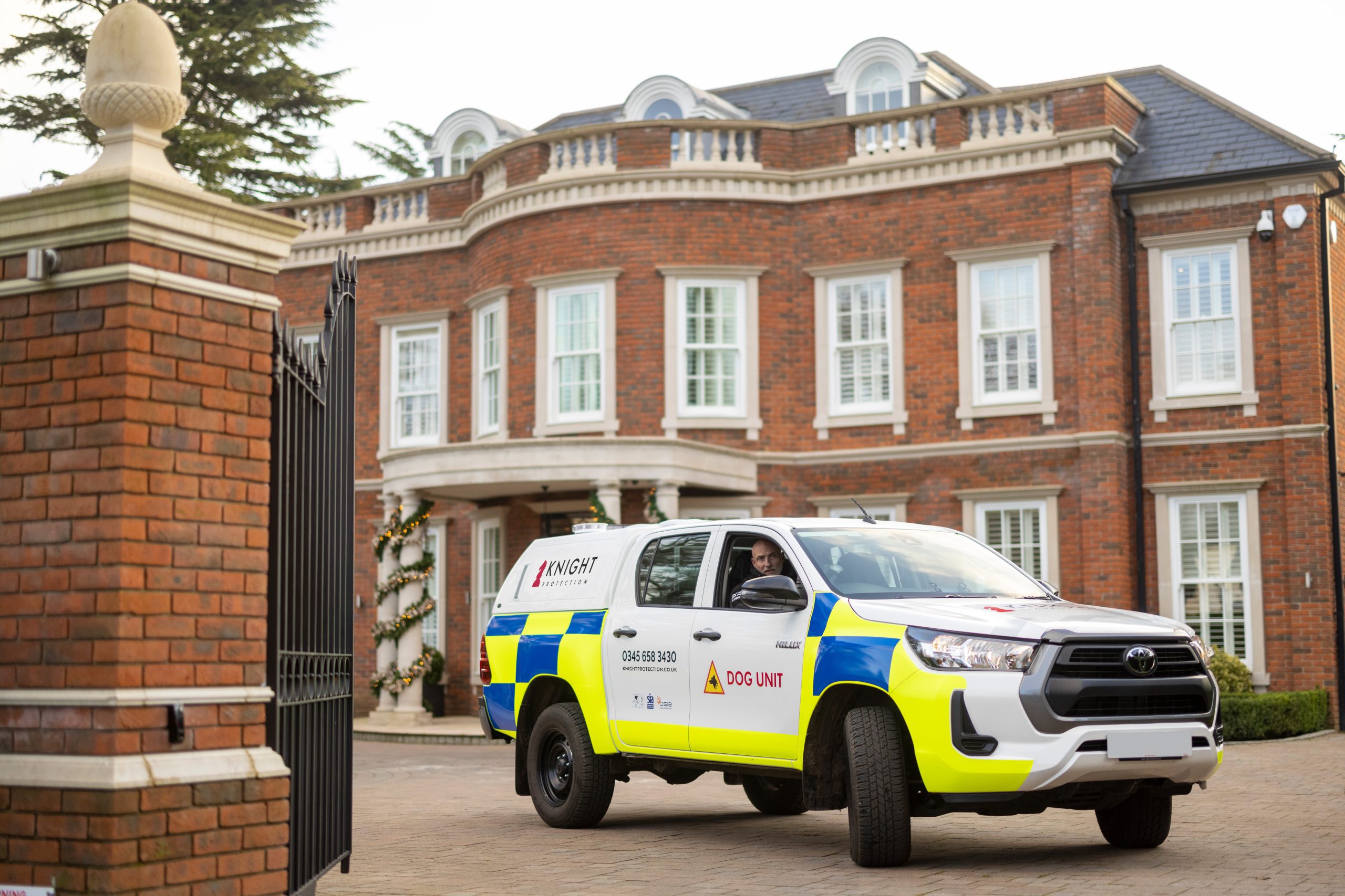 KnightSecurity_171221-54_EDIT